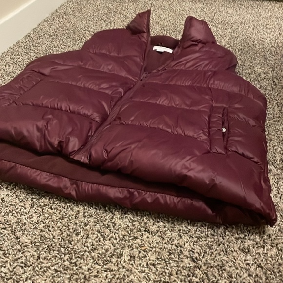 Old Navy Purple Puffer Vest - Picture 4 of 7